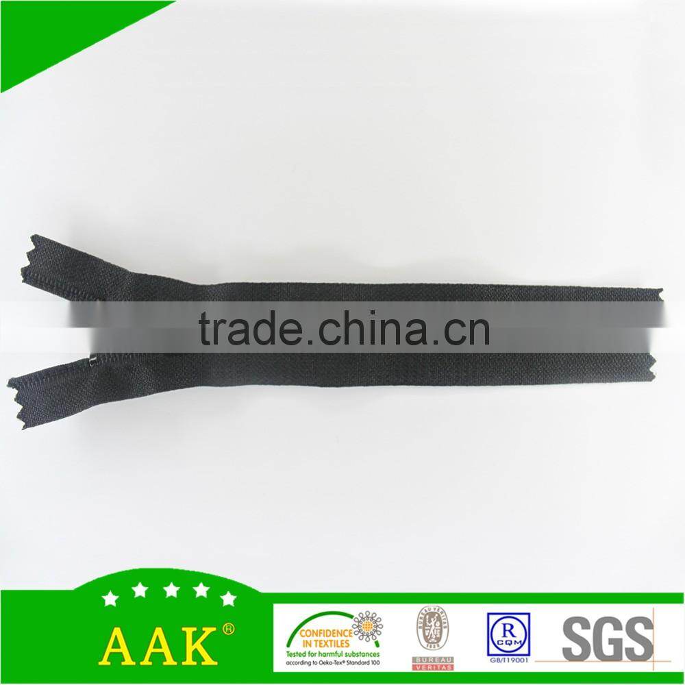 5#Black color nylon close end zipper