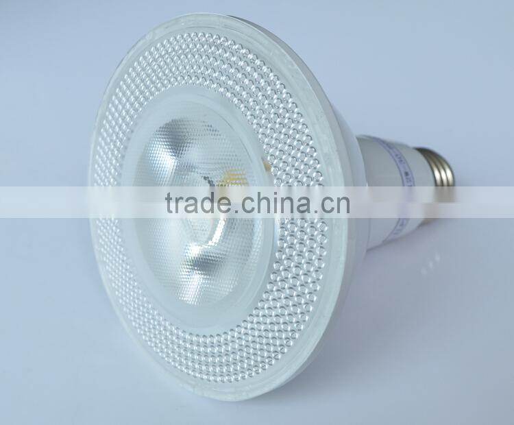Dimmable 60 Watt Equivalent 800LM LED PAR 30