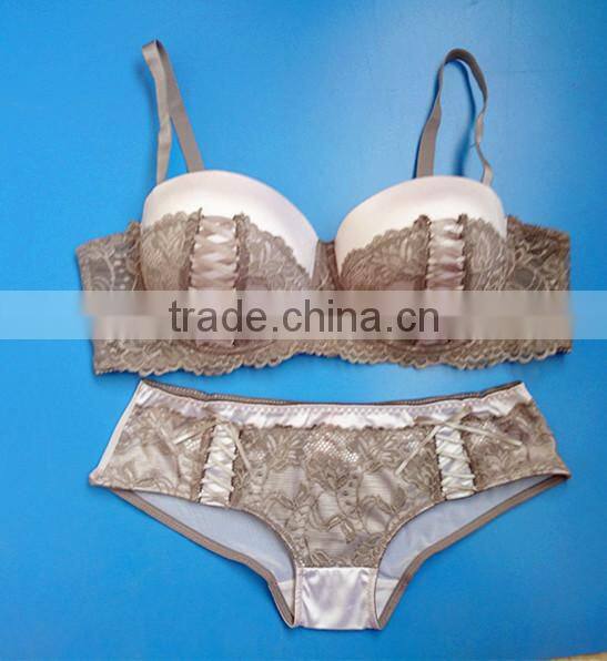 Sexy and Fashion Plus Size Bra Set