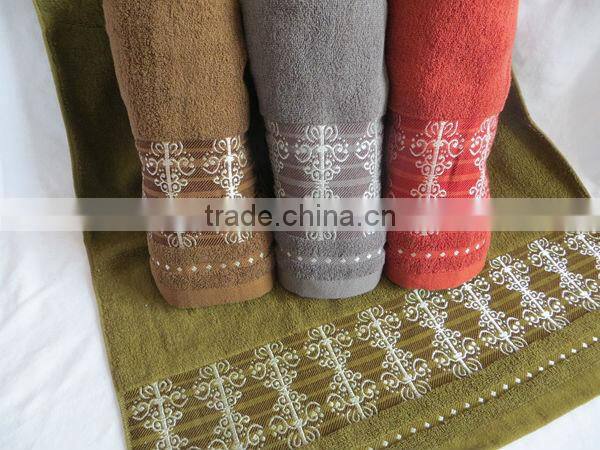 cheap soft water absorption cotton bowknot jacquard cut pile face towels with embriodery