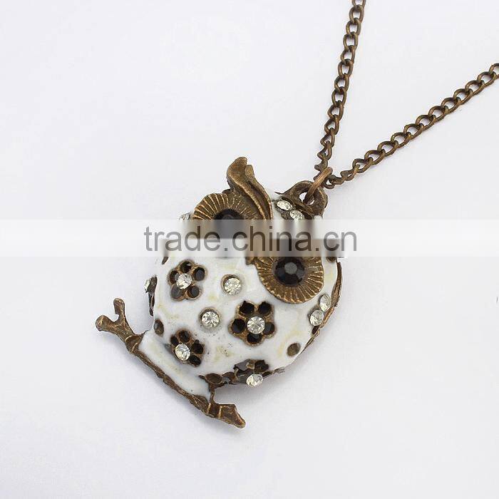 Accessories womens antique gold plated vintage diamond owl pendant necklace