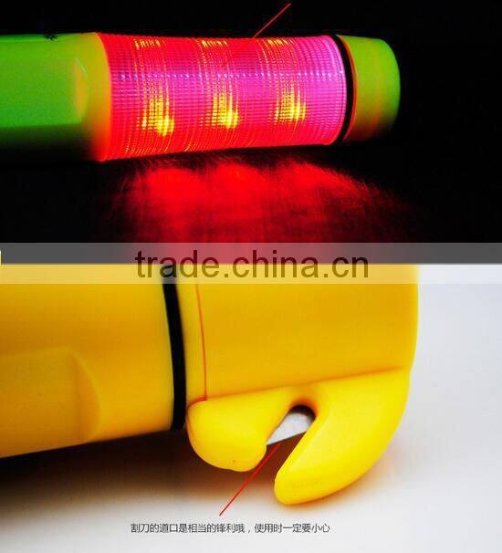 Multifunction car Escape hammer/Good design LED Car emergency hammer/