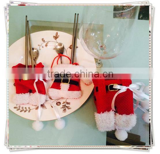 Gen exhibition pet plastic Christmas tree pine needle tree simulation iron feet 60 cm Christmas flower wholesale pine needle tre