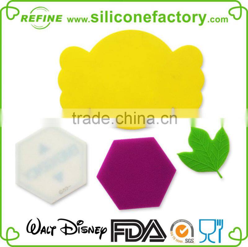 Eco-friendly Heat-Resistant hexagon shaped silicone table silicone cup mat