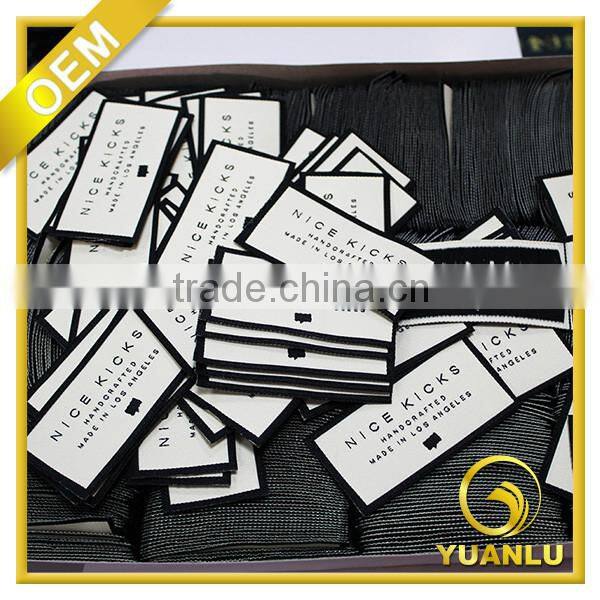 High Quality Black Border Damask Woven Clothing Labels