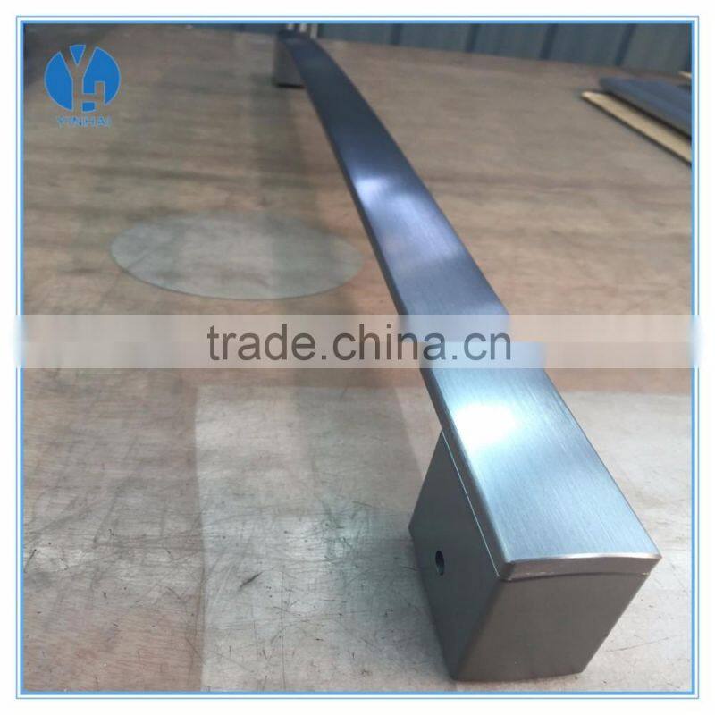 Refrigerator door pull handles of Aluminun profiles