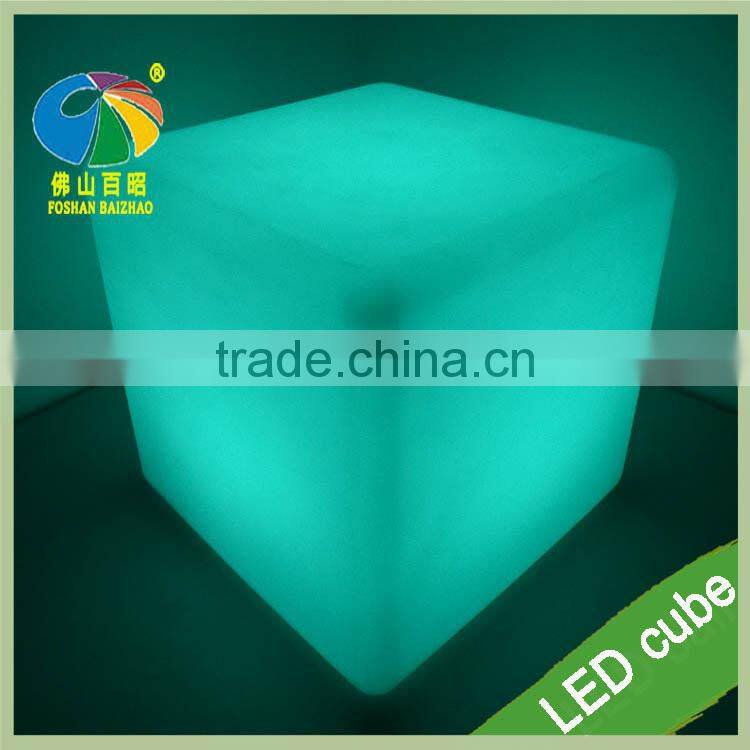 Hot Sale Glowing Illuminated Waterproof RGB Plastic LED Cube Chair