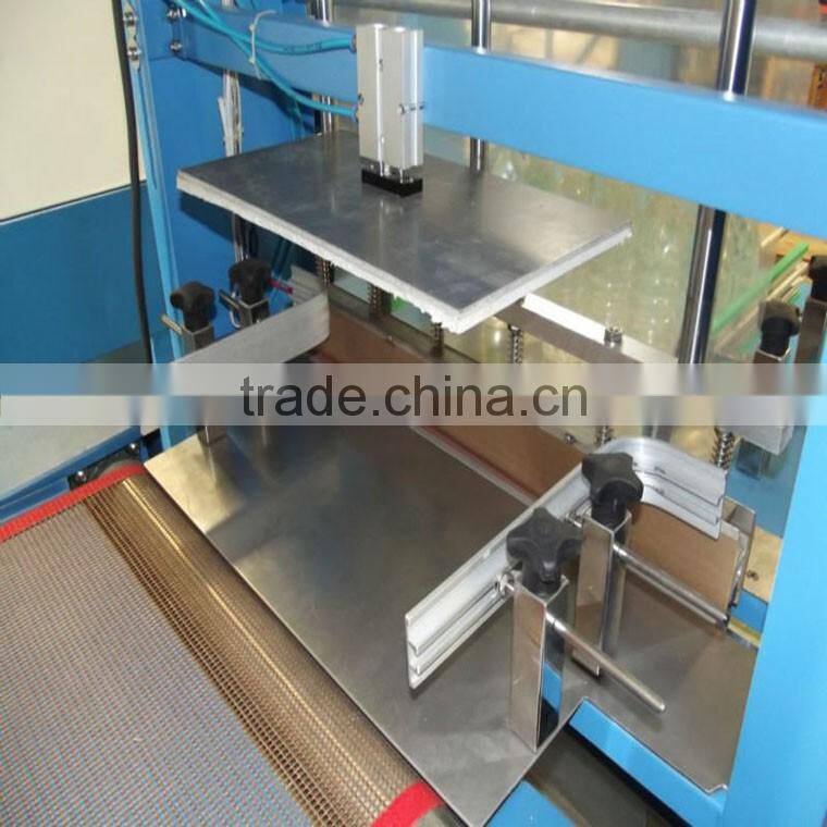 2017 Semi Auto Shrinking Wrapping Machine,sleeve wrapper machine