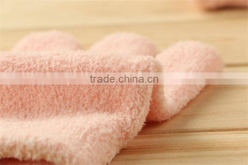 Beauty hand SPA gloves and socks whitening exfoliating gel moisture socks for women