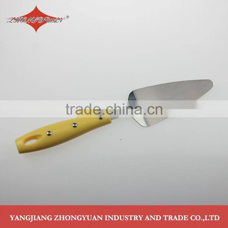 Small kitchen appliance fan-shaped slotted spatula