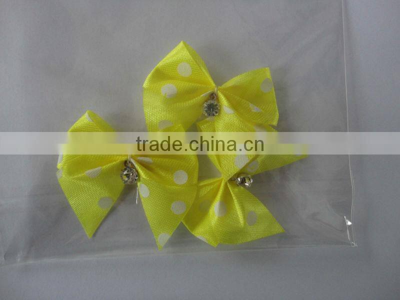 Red Gift Wrapping Satin Ribbon Bow