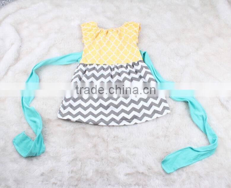 2014new style kids long sleeve dress girls smocking ruffle dress with polka dots for christmas wear wholesale baby clothes