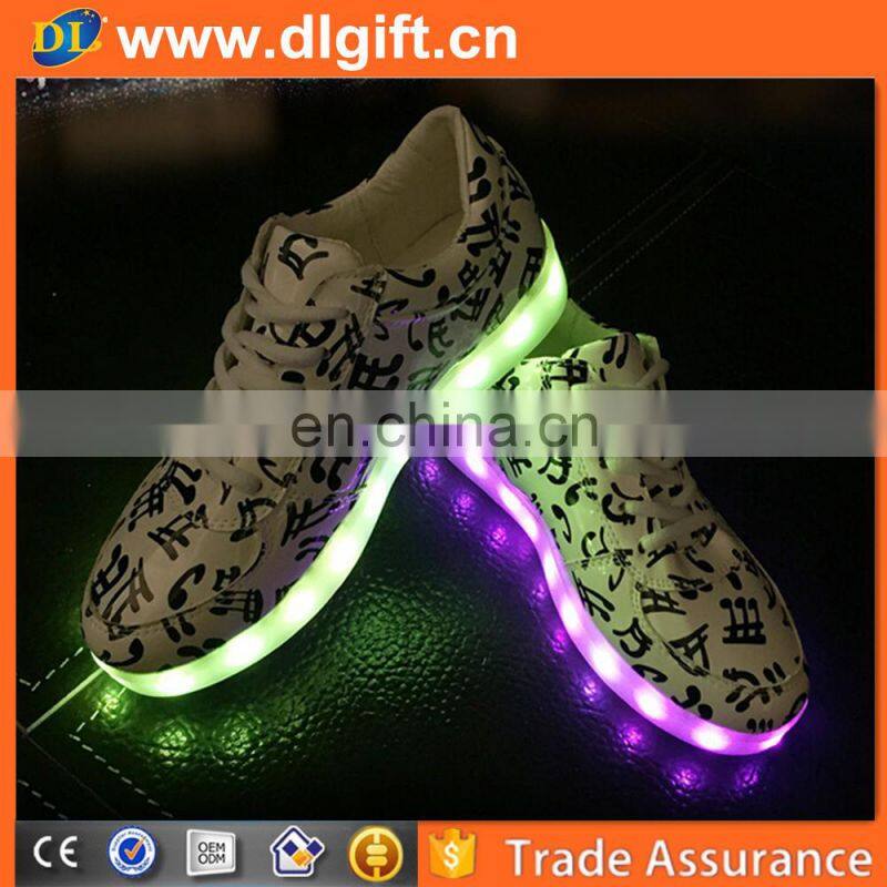 Night event popular customized led light rechargable reflective shoes