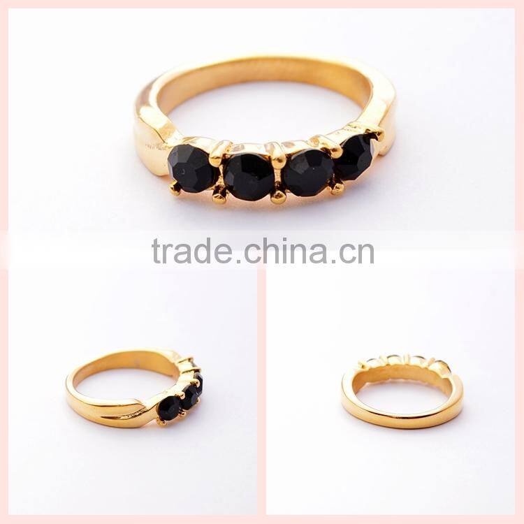 Elegant Ladies sexy noble dubai gold ring with black diamond