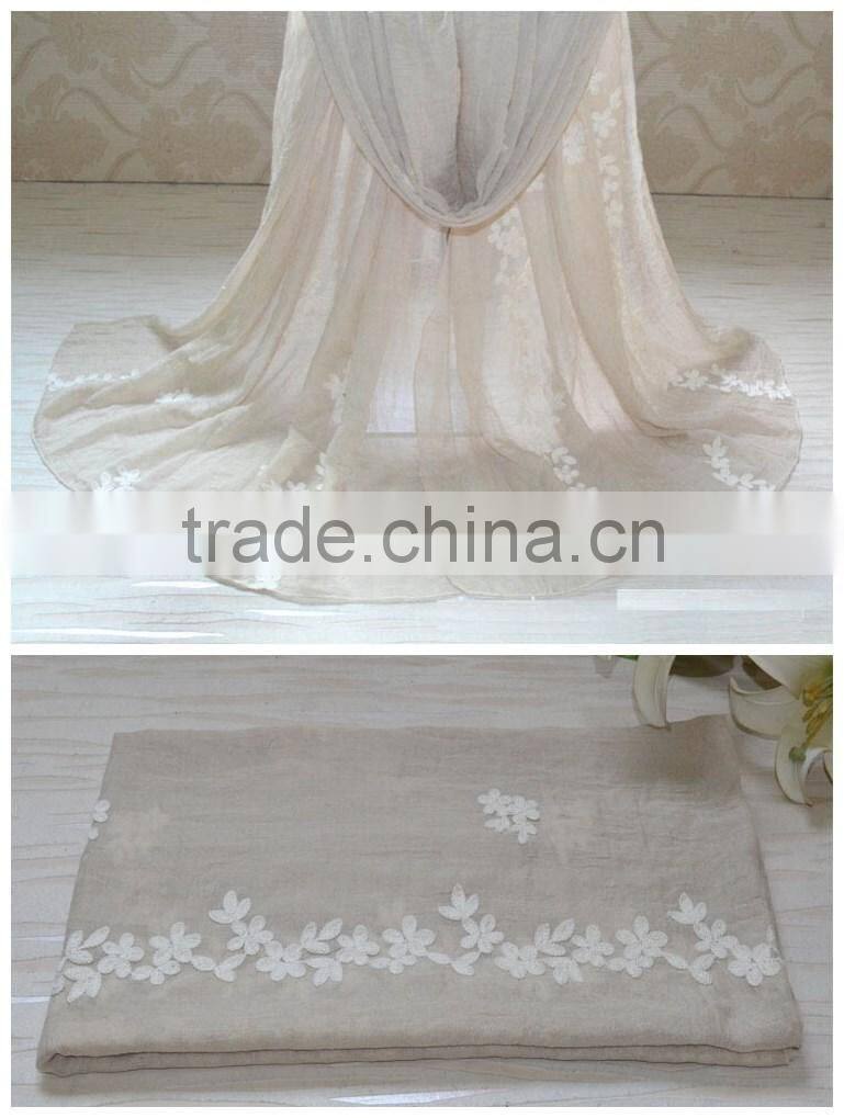 Beautiful Flower Leaf Embroideried Muslim Women Head Scarf Cotton Hijab