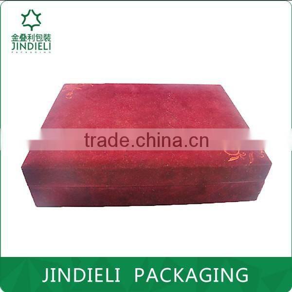 dark red velvet beauty cosmetics box packaging
