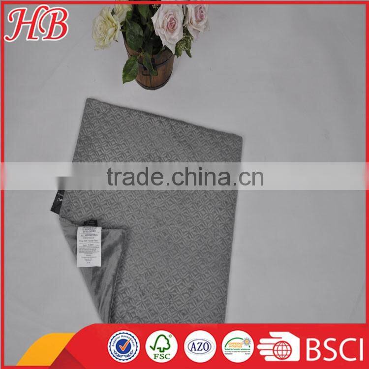 Circle customized quilted cushion, solid micromink cushion, micromink quilted cushion manufacturer