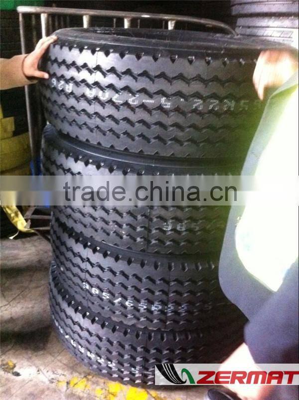 Street/Sport Truck All-Season Tire