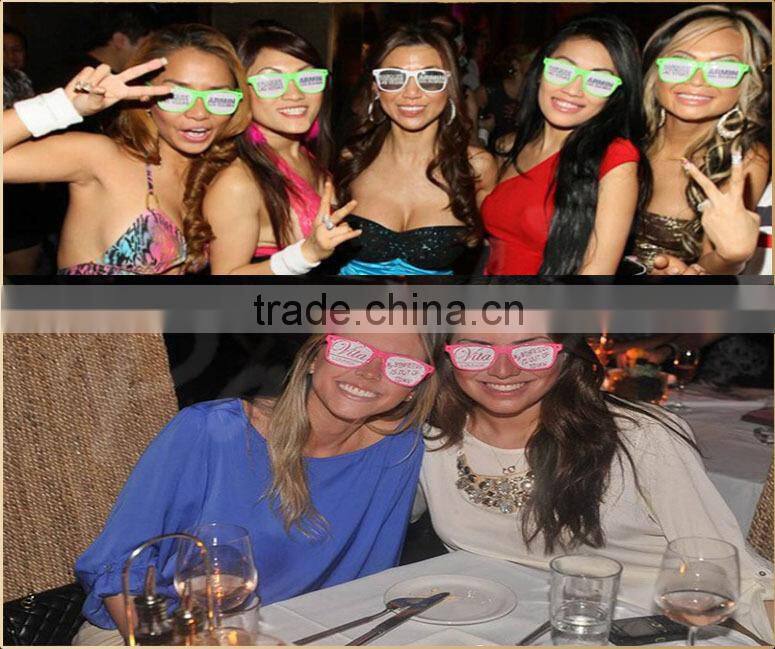 2015 Hot cheap pinhole glasses print with custom logo