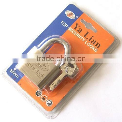Brass painted iron padlock set