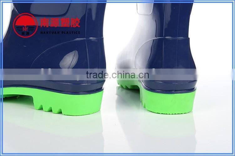 Low price hotsale PVC safety working rain boots