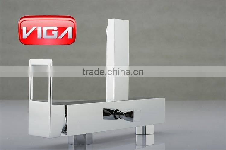 Bath & Shower Faucets Type and Polished Surface Treatment Faucet Mixer