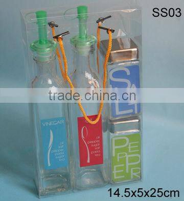 new design 4 pcs glass condiment set with decal for oil & spice