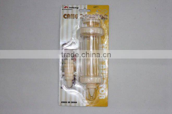 OVERVALUE!!! 8 IN 1 DELUXE CAKE DECORATOR SET