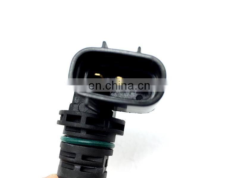 Camshaft Position Sensor for Hyun-dai Genesis Sonata K-ia Optima Rondo OEM 39350-25010 3935025010