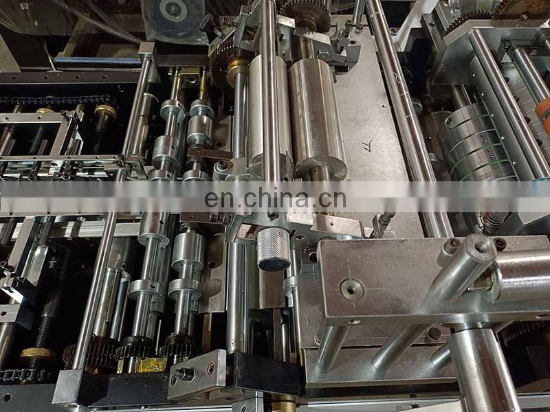 UTM382 Nonwoven fabric cloth Lens Bag Envelope Window Patching Gluing application Machine