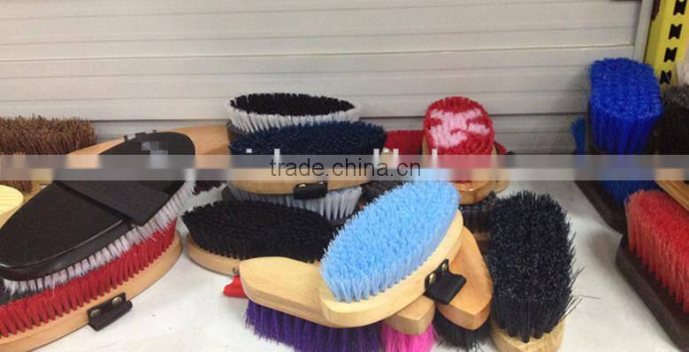Lovely Wooden Horse Shaped Horse Brush