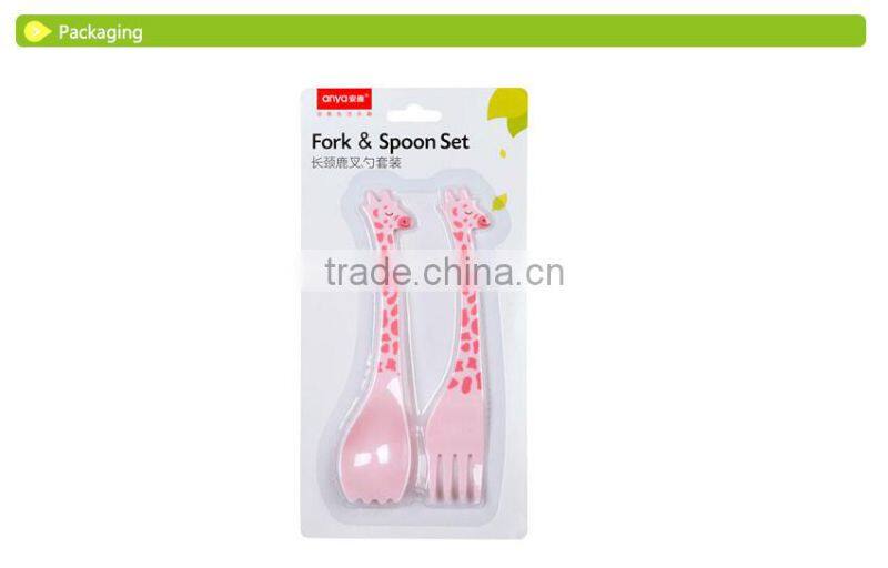 D705 creative cartoon giraffe fruit fork and dessert spoon set(PC plastic fort&spoon)