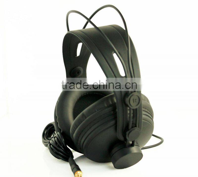 Super Comfortable Monitor Headphone for professional use, Monitor headphone, Studio Headphone