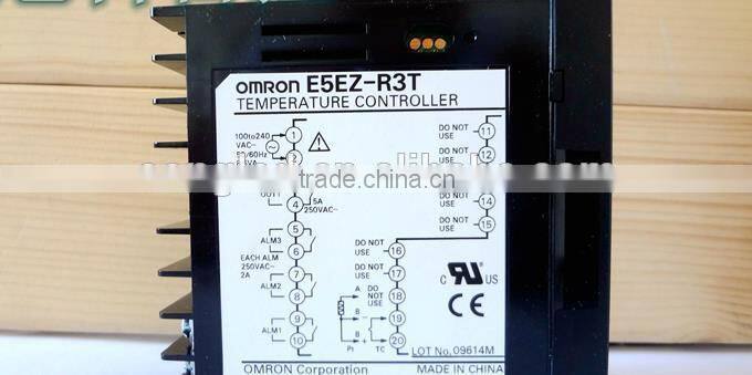 NEW OMRON temperature controllers E5EZ-R3T