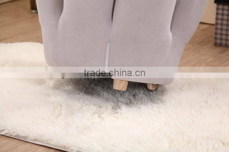 Wooden Frame Velvet Fabric Finger Sofa