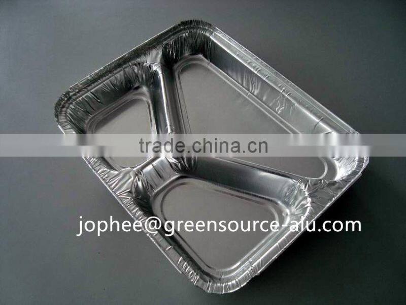 Divided aluminum foil container