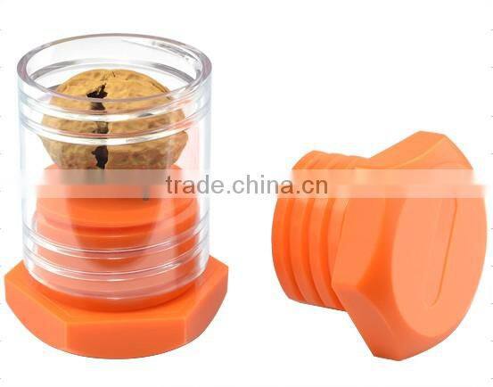 Hot selling rotary nut cracker,as seen on tv product 2014