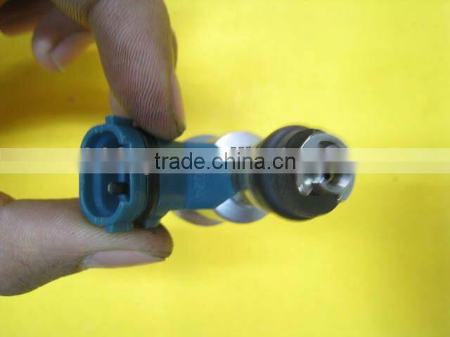 Auto Parts Fuel Injector 23209-31020 for Toyota