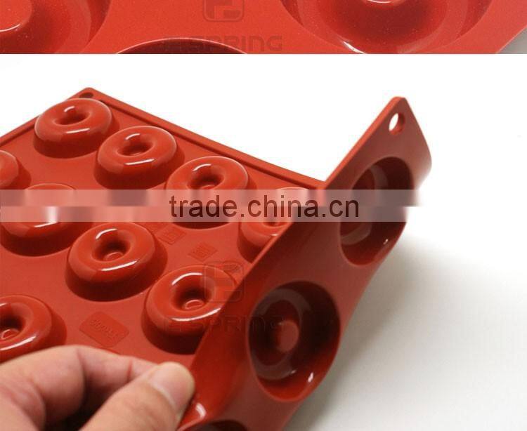 6 Cavity Silicone Bundt Cake Pan, Muffin, Cupcake, Brownie Mold