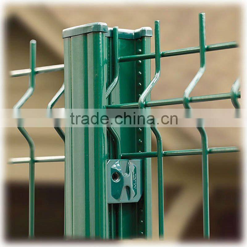 high quality and low price wire mesh fencing