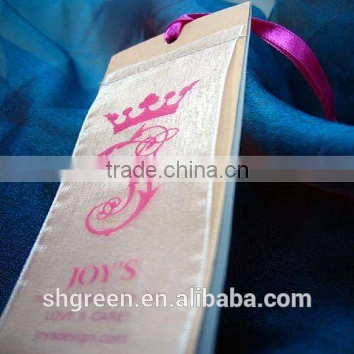 silk screen printing red cotton hangtag