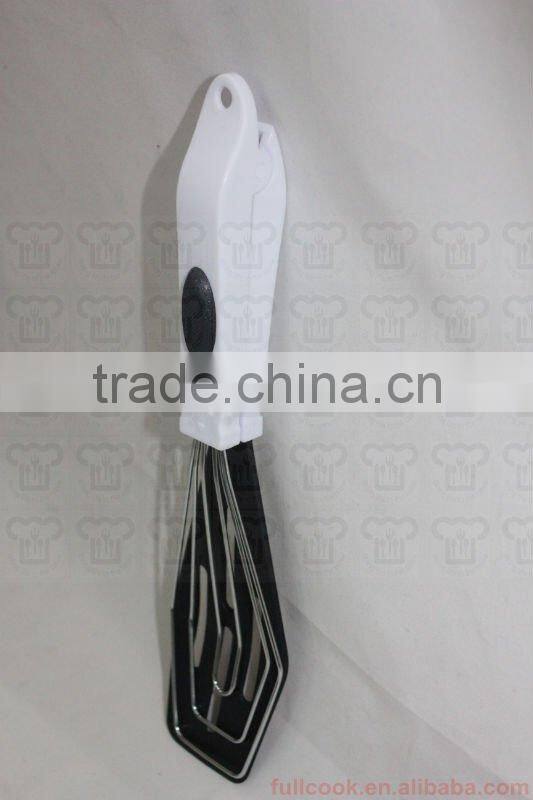 Multifuctional plastic food tong