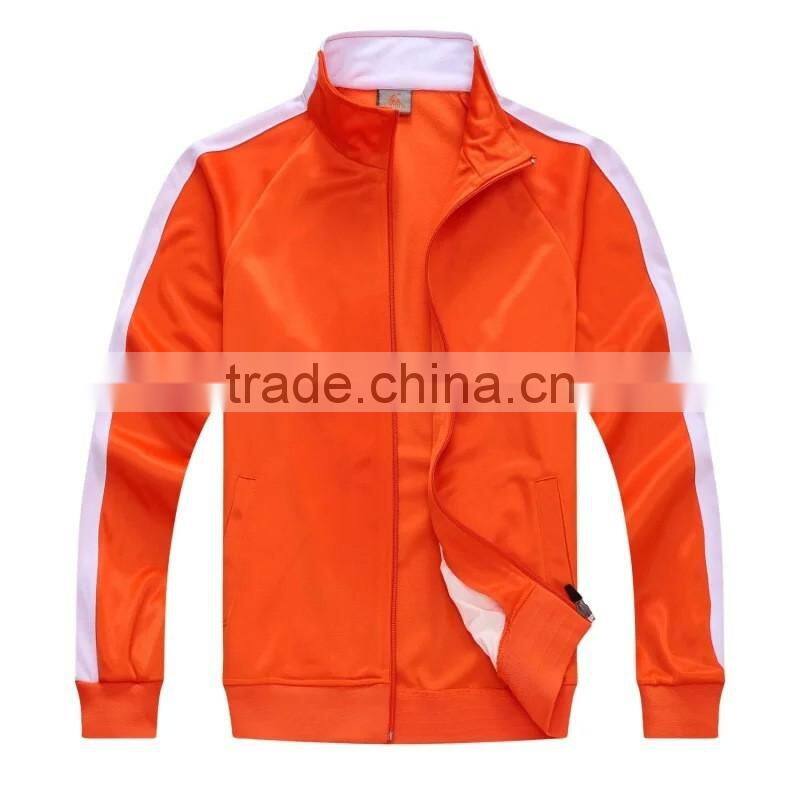 China Customized Sportswear Original Men Football Suit/OEM Quality Cheap Women Soccer Uniform