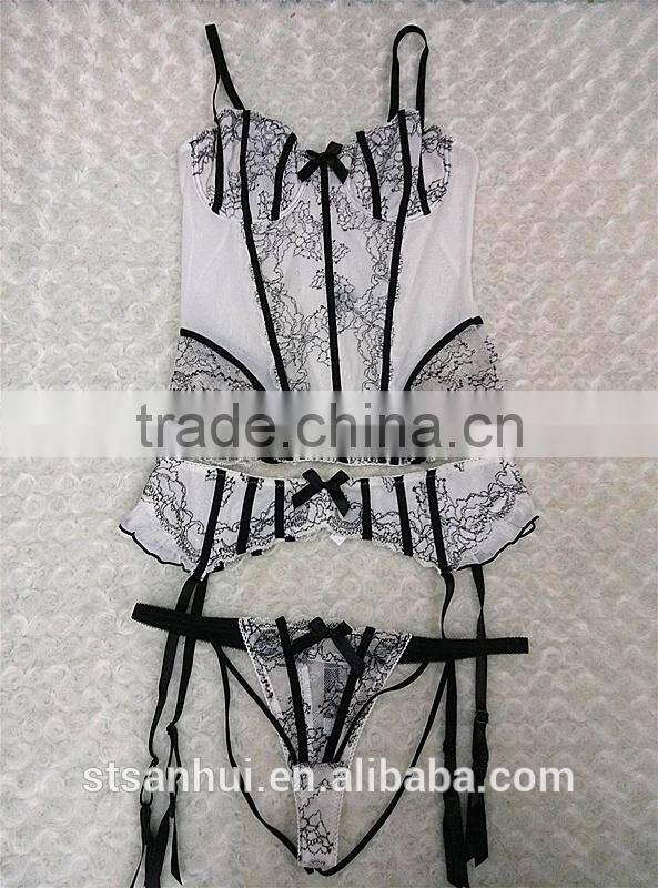 Sexy lingerie Ladies newest design hot sale sexy transparent lingerie with sexy garter
