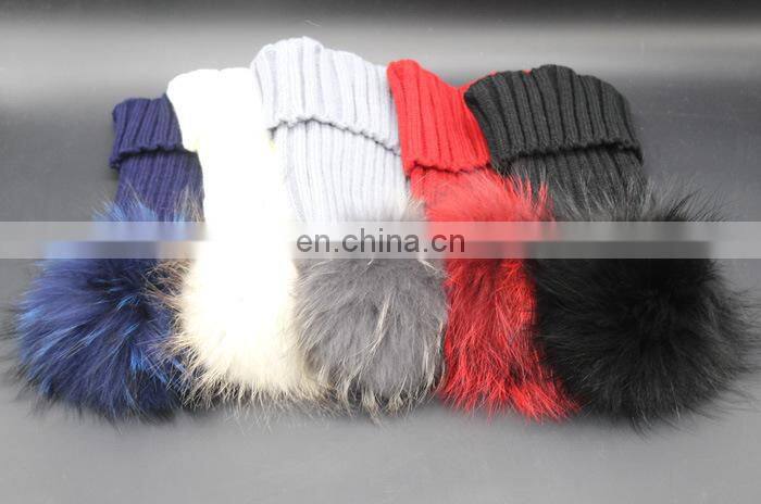 Hot Sell Cute Winter Hats Natural Raccoon Fur Pompom Beanie Cap with Ball Top Knitted Crochet Kid Hat