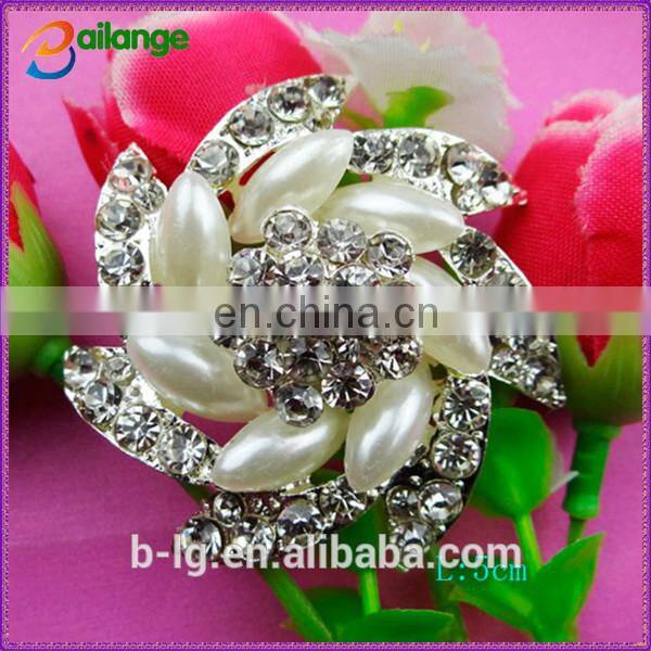 2015 newest shinning bailange custom rhinestone plating rhinestone heart shank button for garment accessory