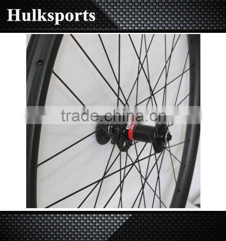 Full Carbon 32 Holes Custom Mountain Bike Wheels Tubeless 29ER Mountain Bike MTB 29" Wheelset