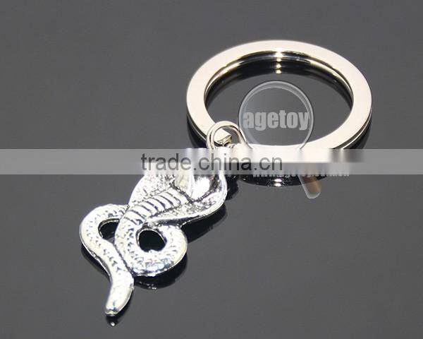 Three-dimensional Snake Shaped Keyring New Fashion Alloy Silver Metal Cobra Keychain