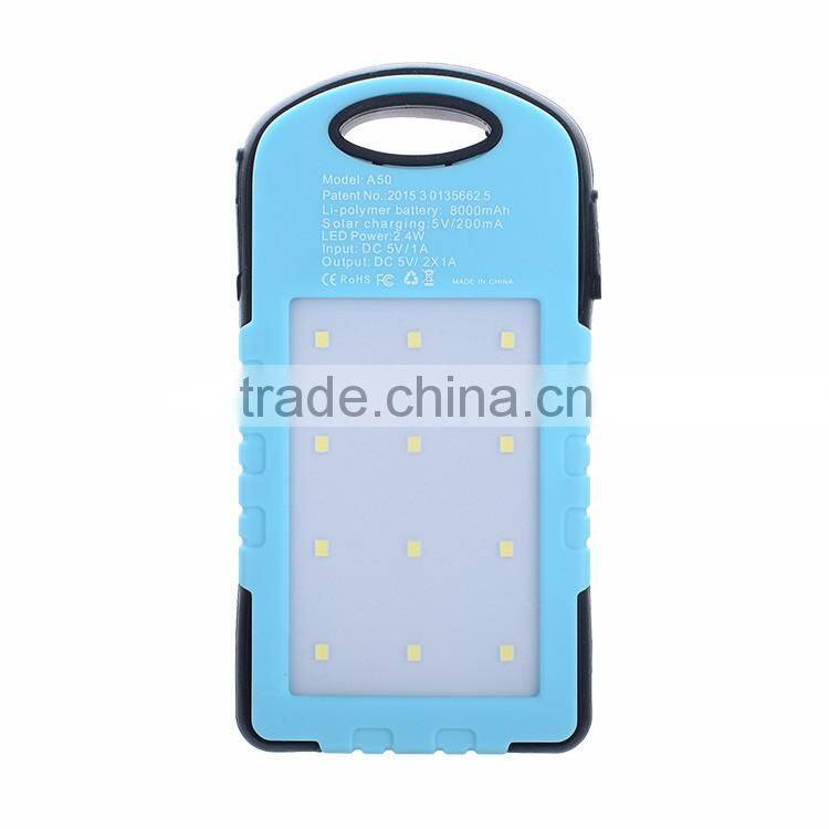 5000mah waterproof solar power bank with camping lamp