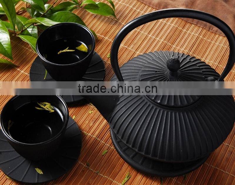 2015 new customized round cast iron cassrole home cookware in blue